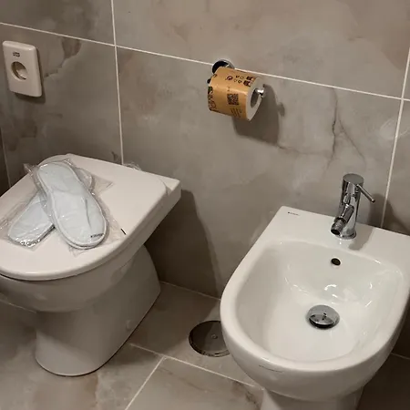 Near Naples Center 3* 卡塞塔